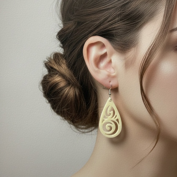 Elegantly Designed 3D Printed Earrings on Sterling Silver Hooks - Picture 1 of 5